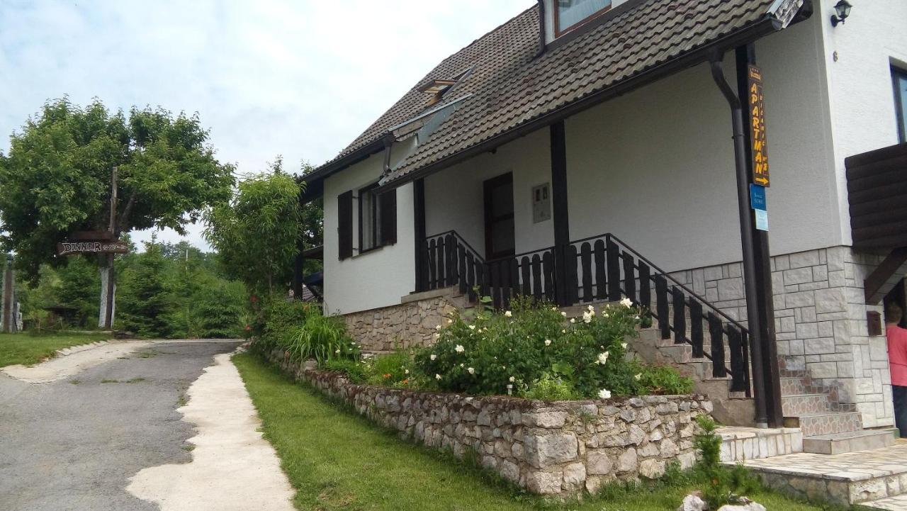 Apartment And Rooms Nevenka Poljanak Exterior foto